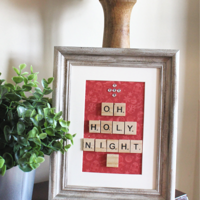 5 minute Christmas Scrabble tree