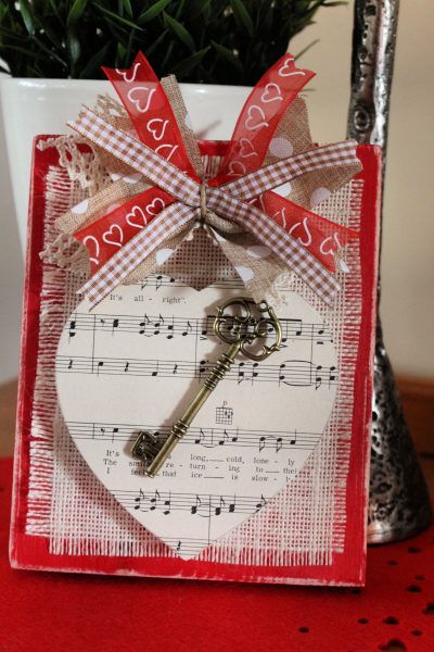 Key to my Heart Shelf Sitter