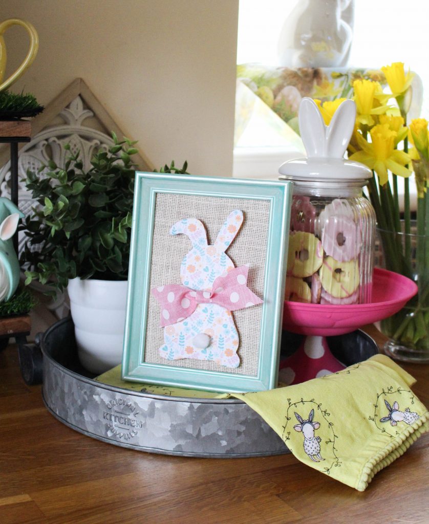 Simple DIY bunny frame Easter craft project 